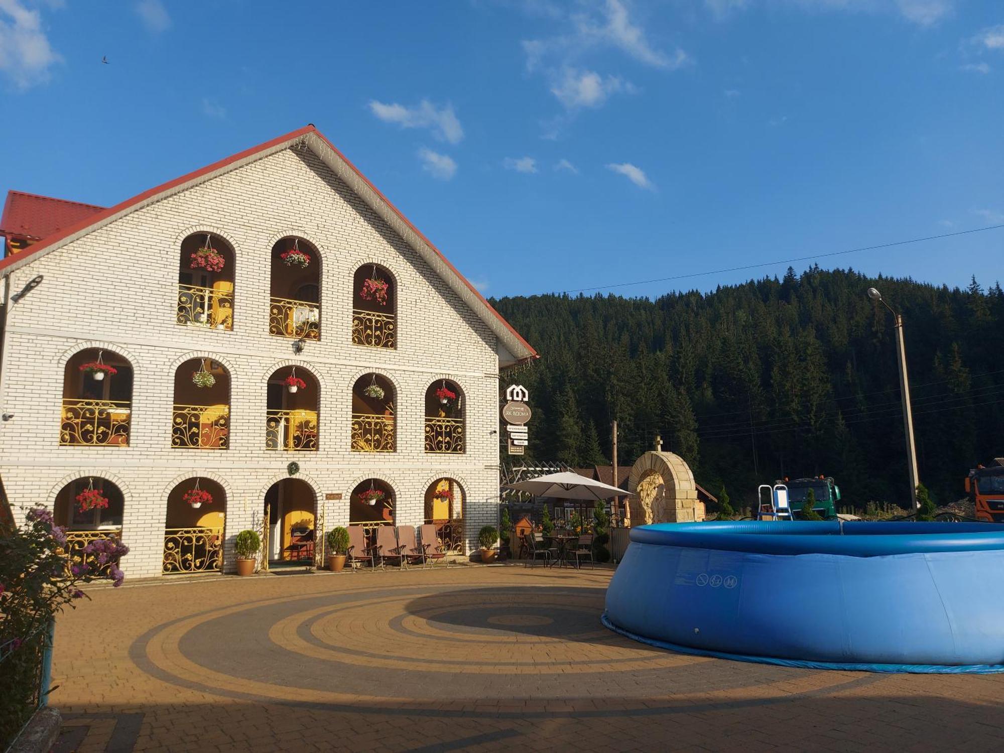"Як Вдома" Буковель Hotel Luaran gambar