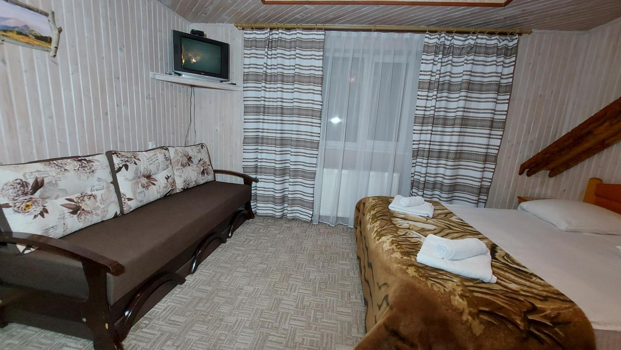 "Як Вдома" Буковель Hotel Luaran gambar